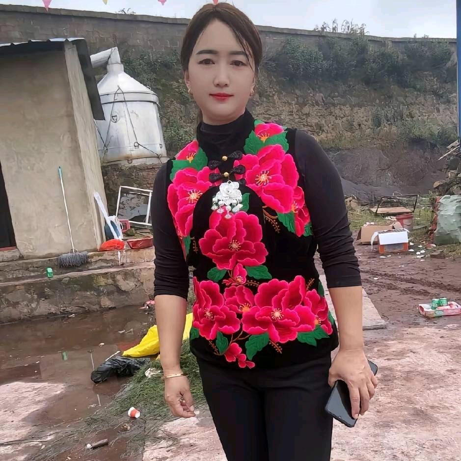 菇勇者🍄凤英