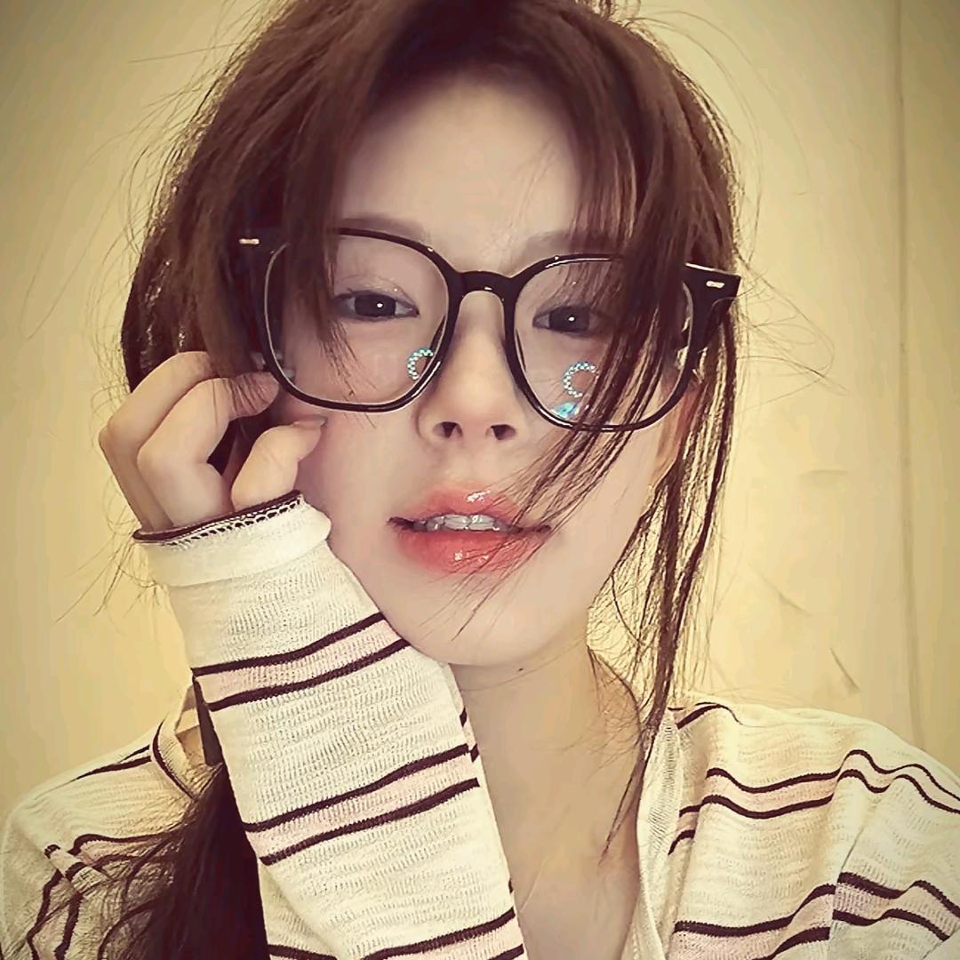 摆烂小鱼🐟