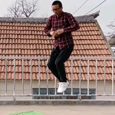 六合同春