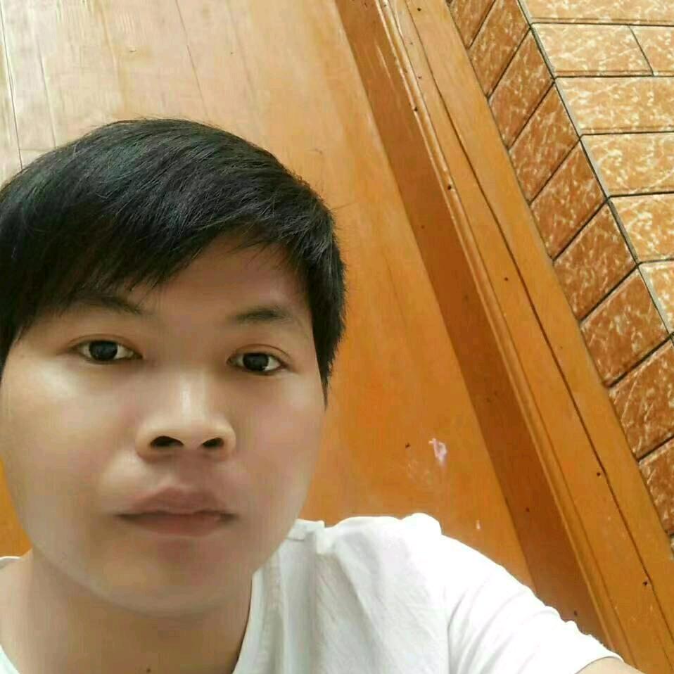老男人，老陈。