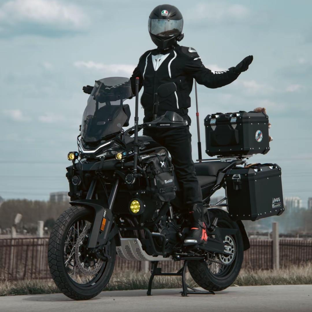 只嗯曾🏍️
