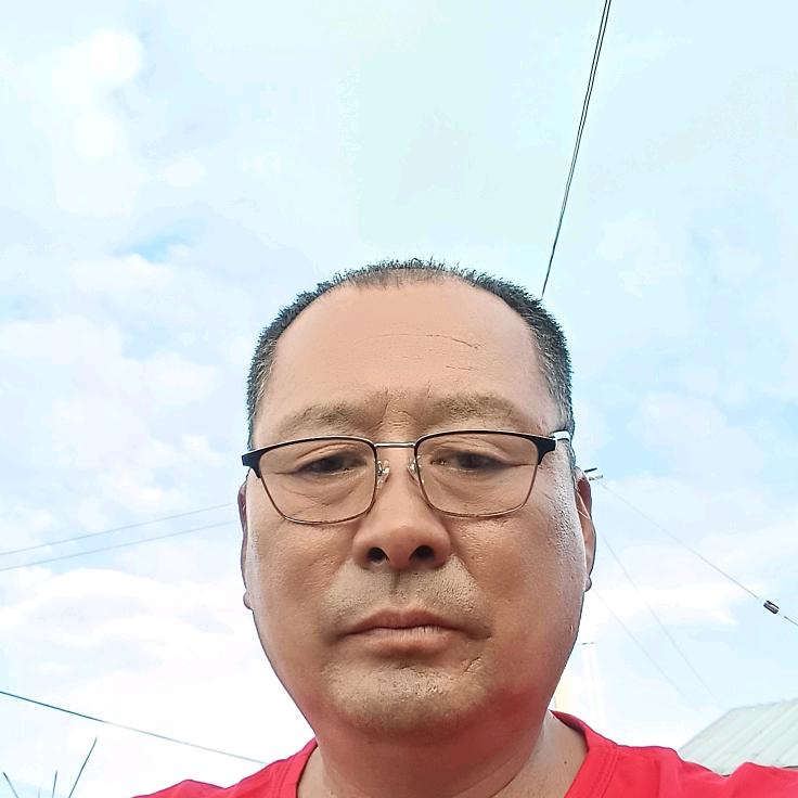 瞻望蓝天