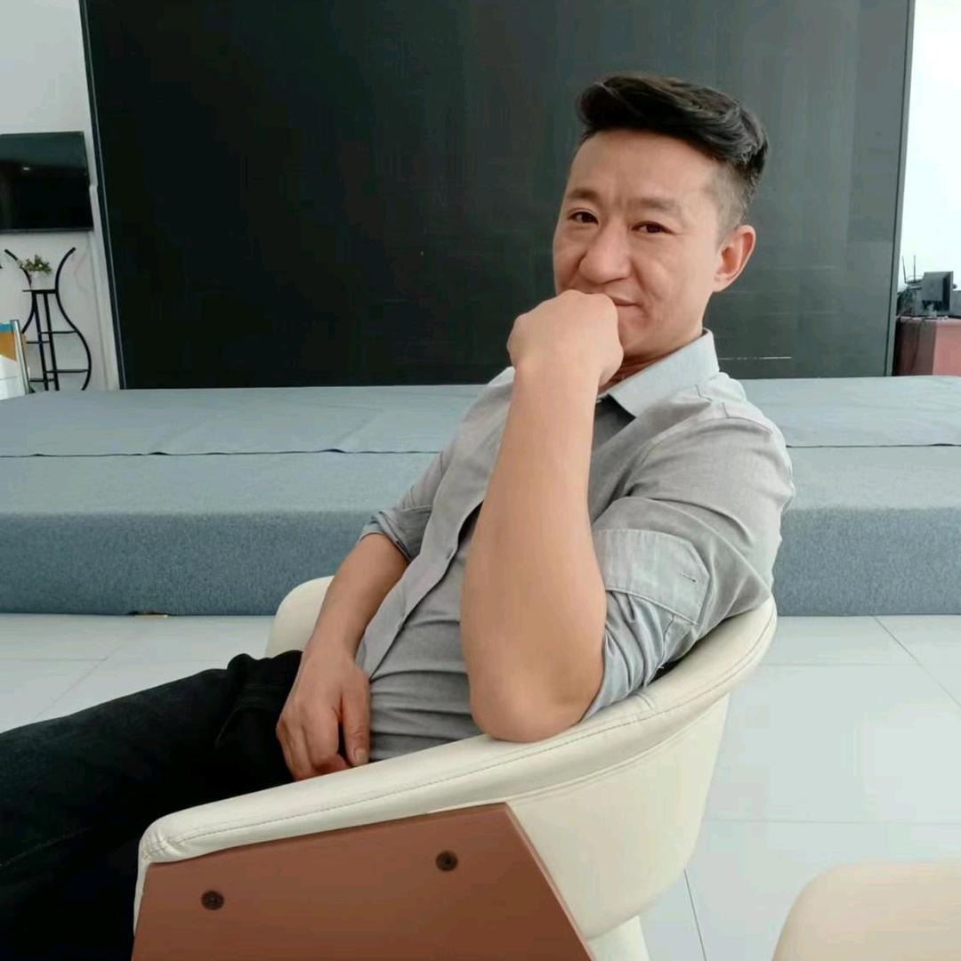 陈星渡凌河