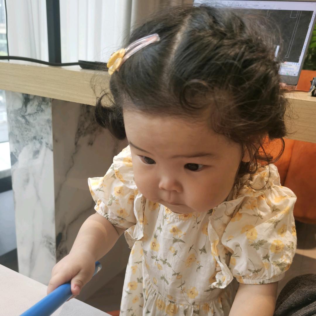 我长得有点儿帅