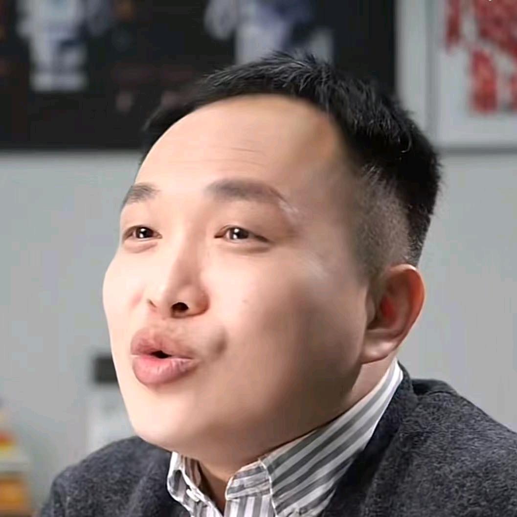 大唐现代双语高中部任老师