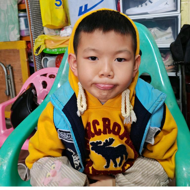 时代子峻少年团