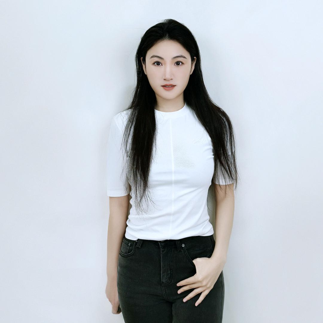 演员希伦
