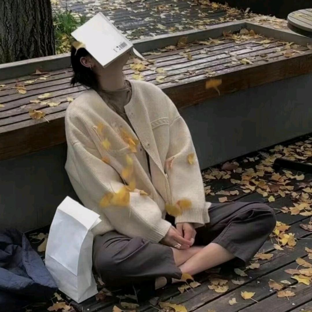 莓忆絲