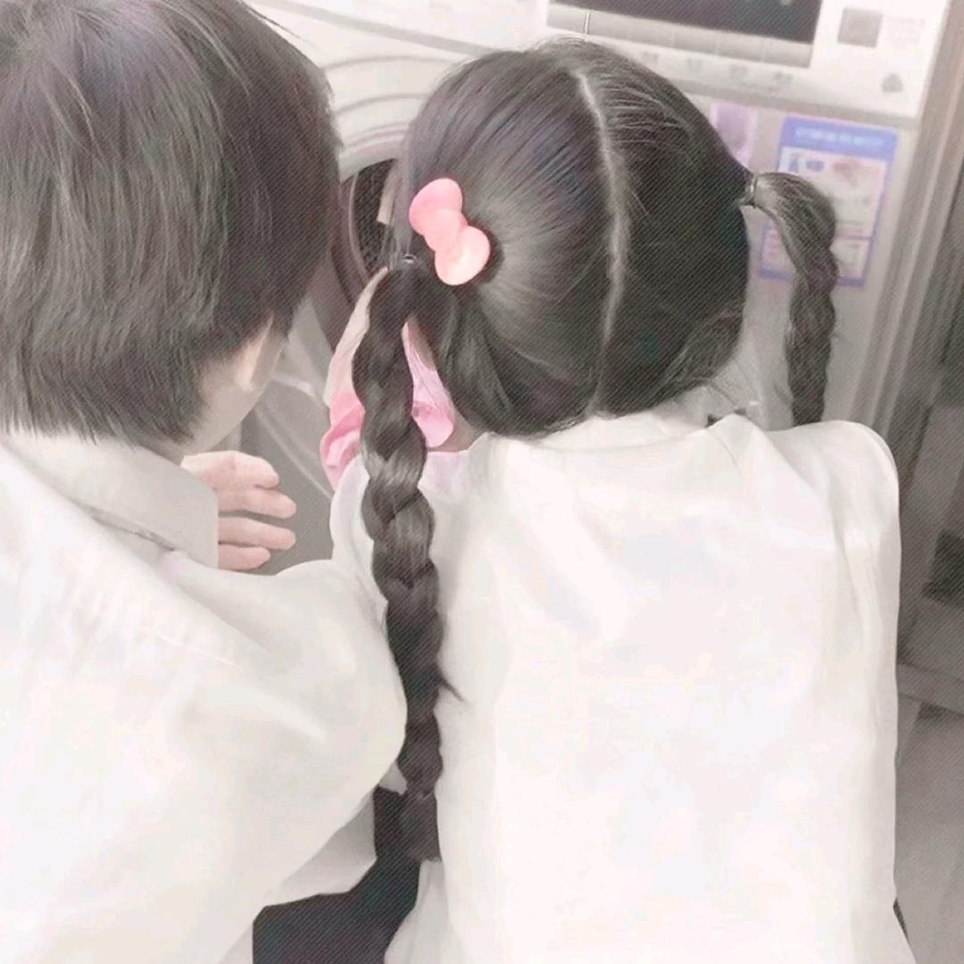 总说喜欢雨🌧️