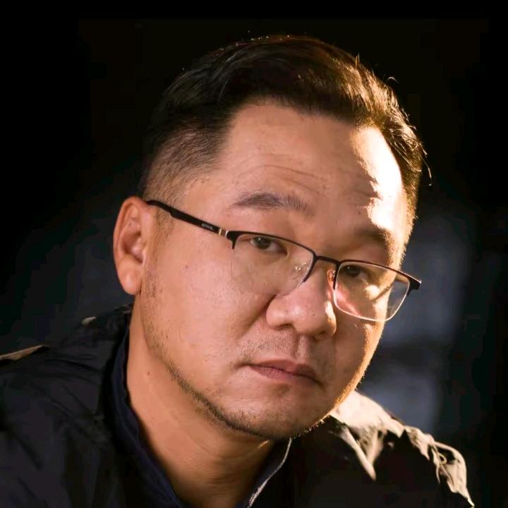 大漠叔叔（整活日常）