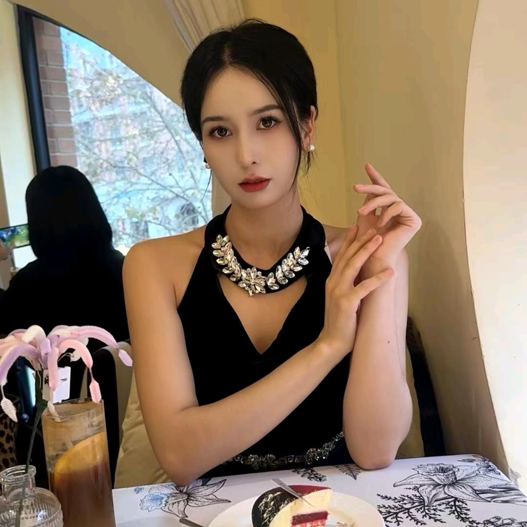 拿铁玫瑰