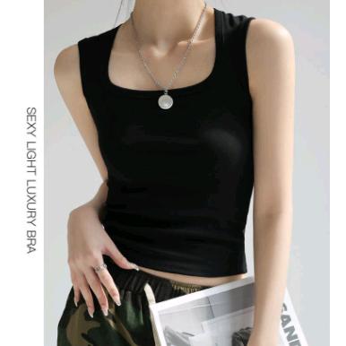 丽莎蓓儿服装店