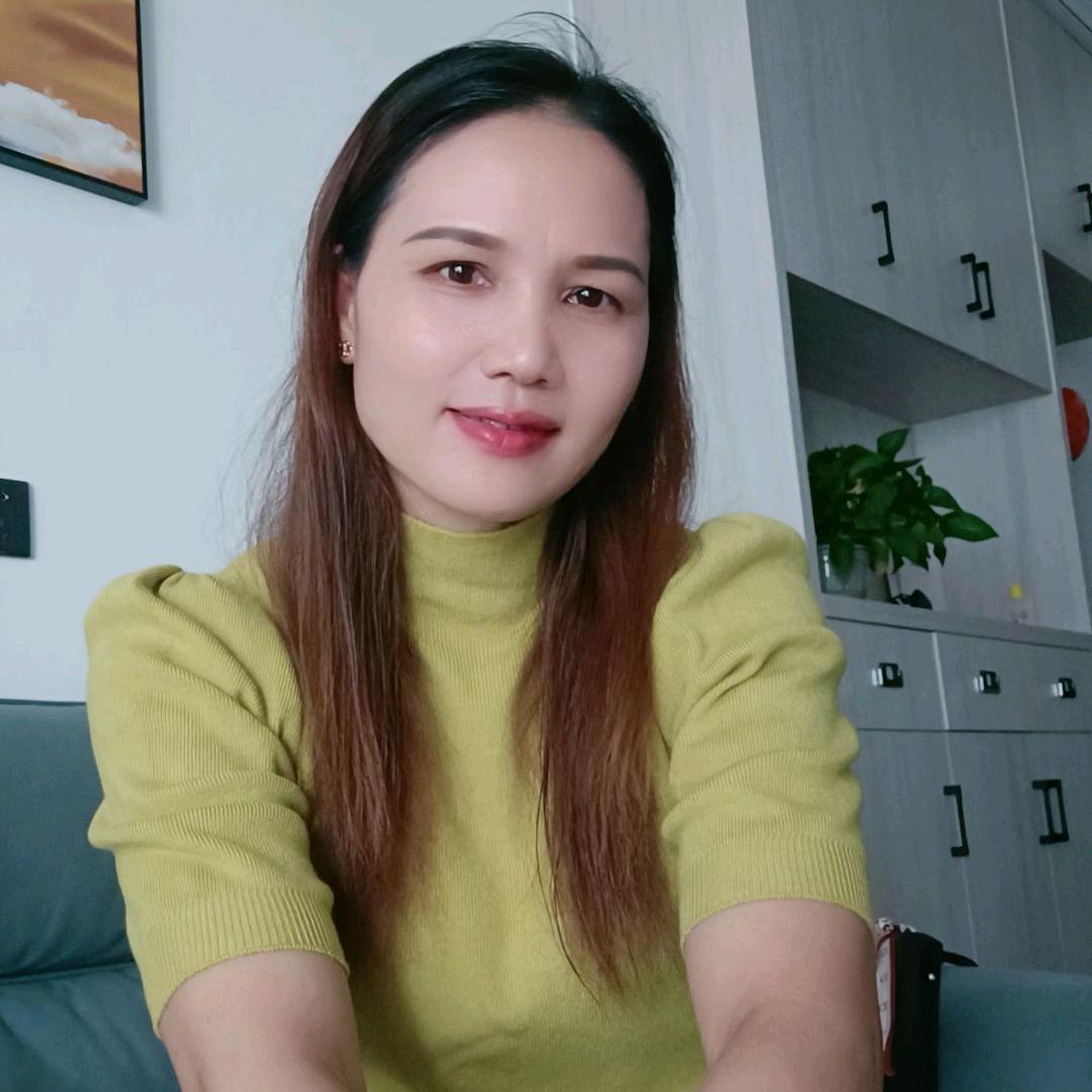 英子