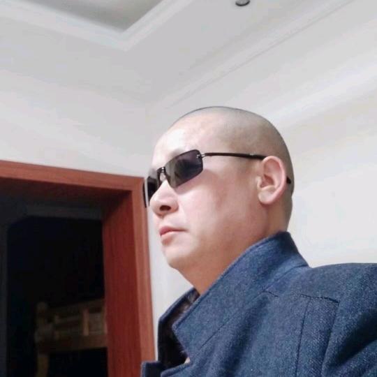 《 爽爽的贵阳光头程哥》