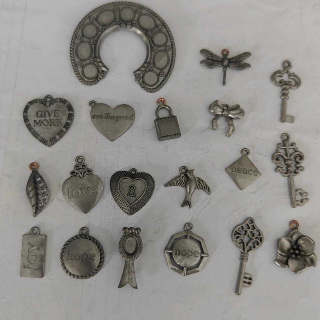 成哥锌合金压铸饰品