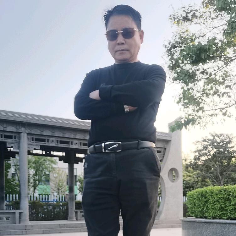 🕊️舍得🕊️