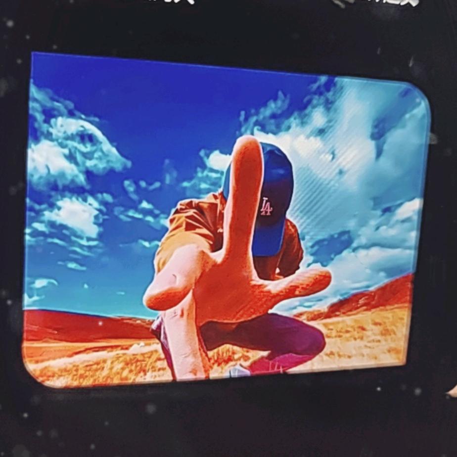 (ง ͠° ͟ل͜ ͡°)ง不拽怎么赢◑