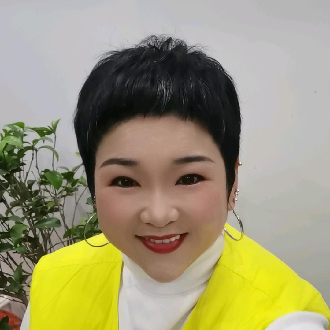 祎朵翔“雲”向阳开