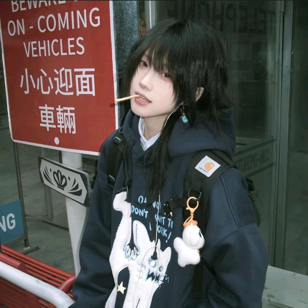 是阿深深深呀