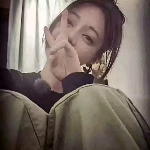 长得太帅被下家追求