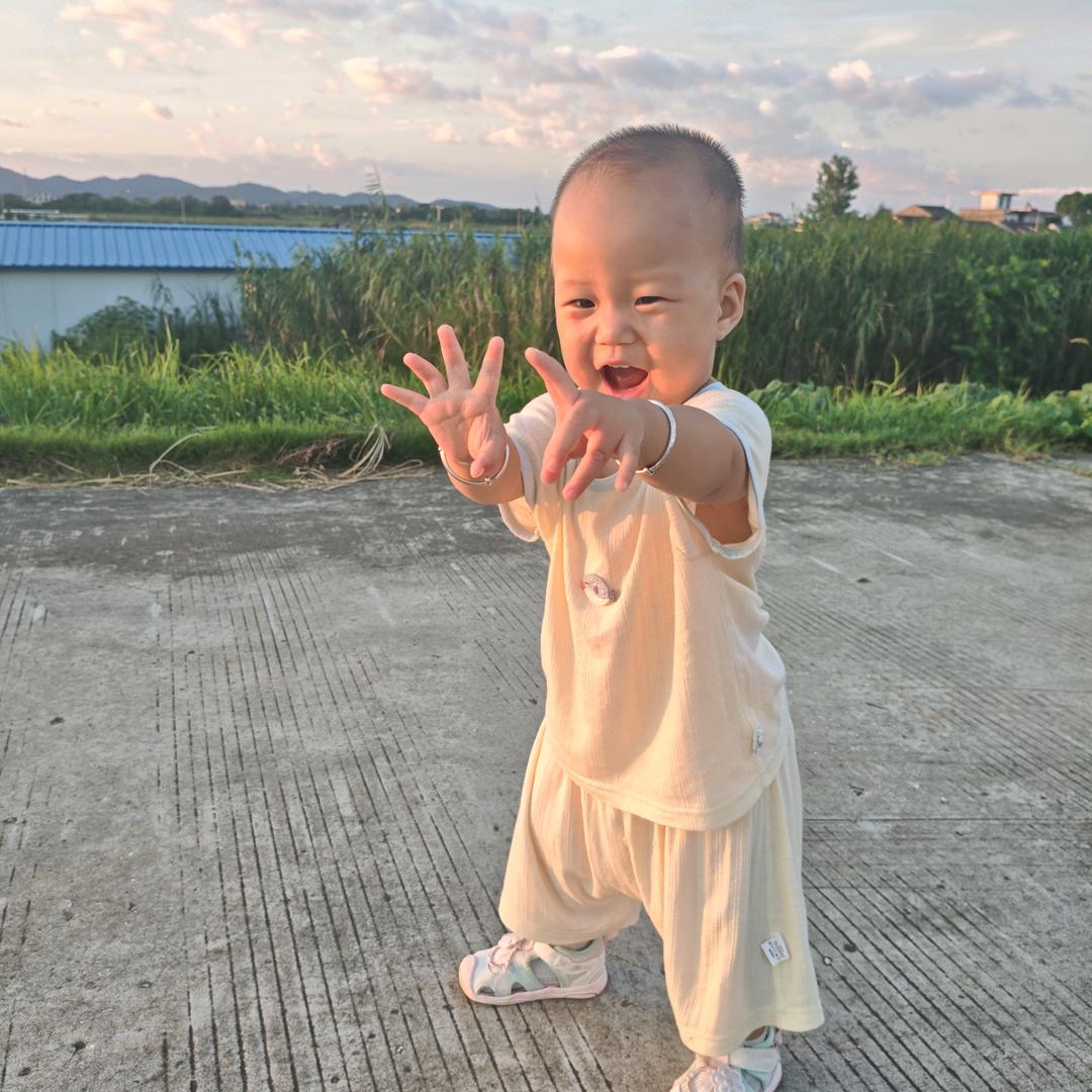 户外（小吴）