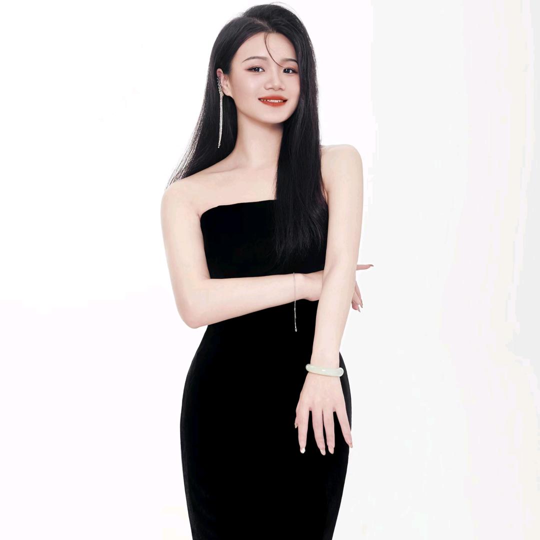 成都舒淇·丰田硬派越野中心（川渝老板娘）