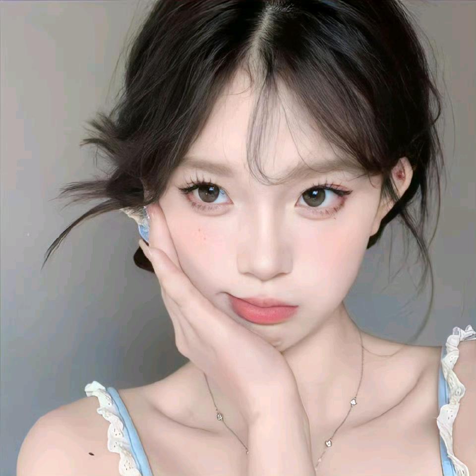 泡芙小姐