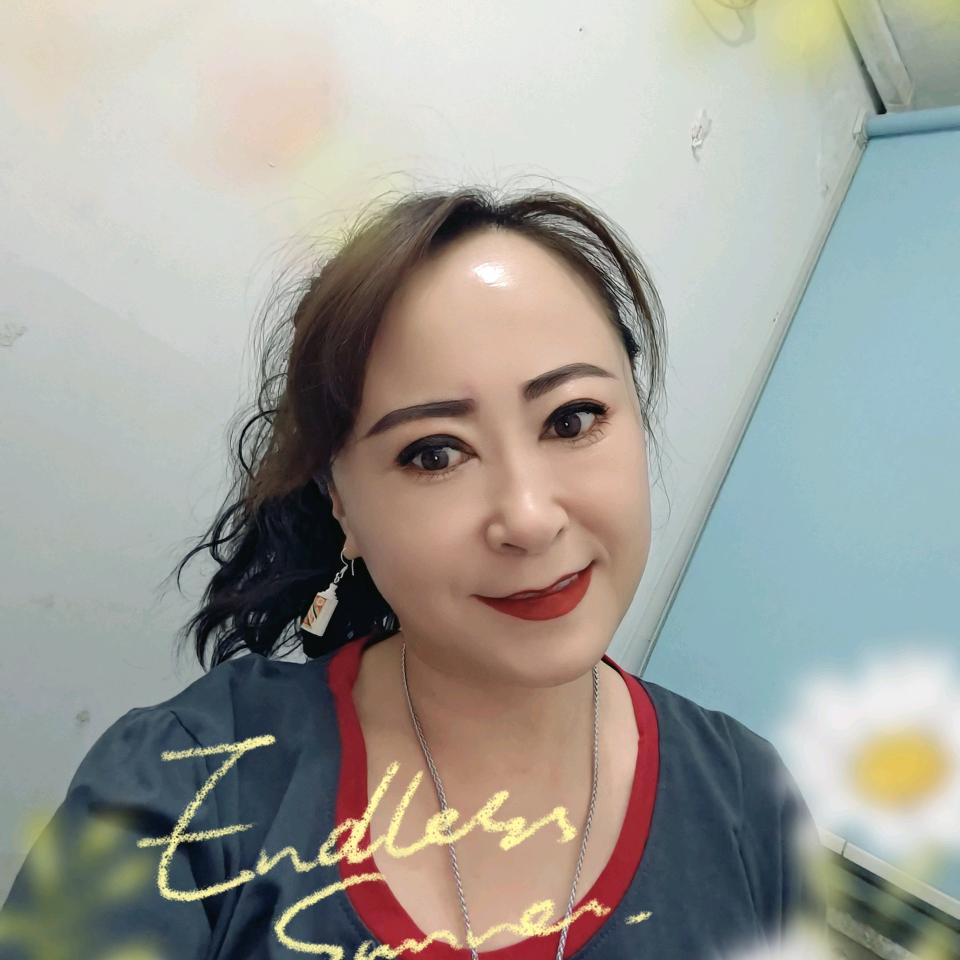 姐是你喝不起的烈酒