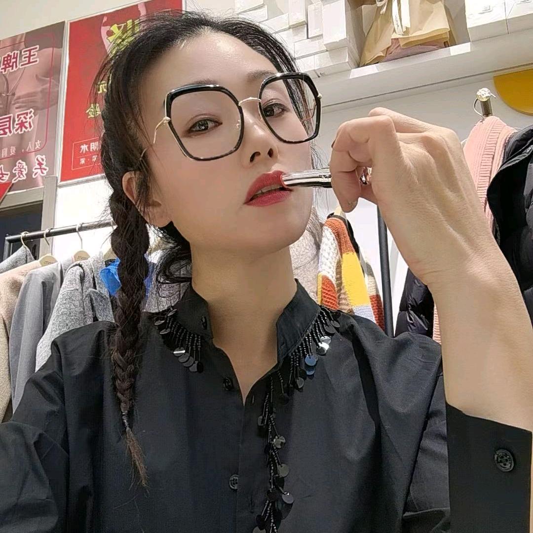 阿图什羽沙国际妮儿