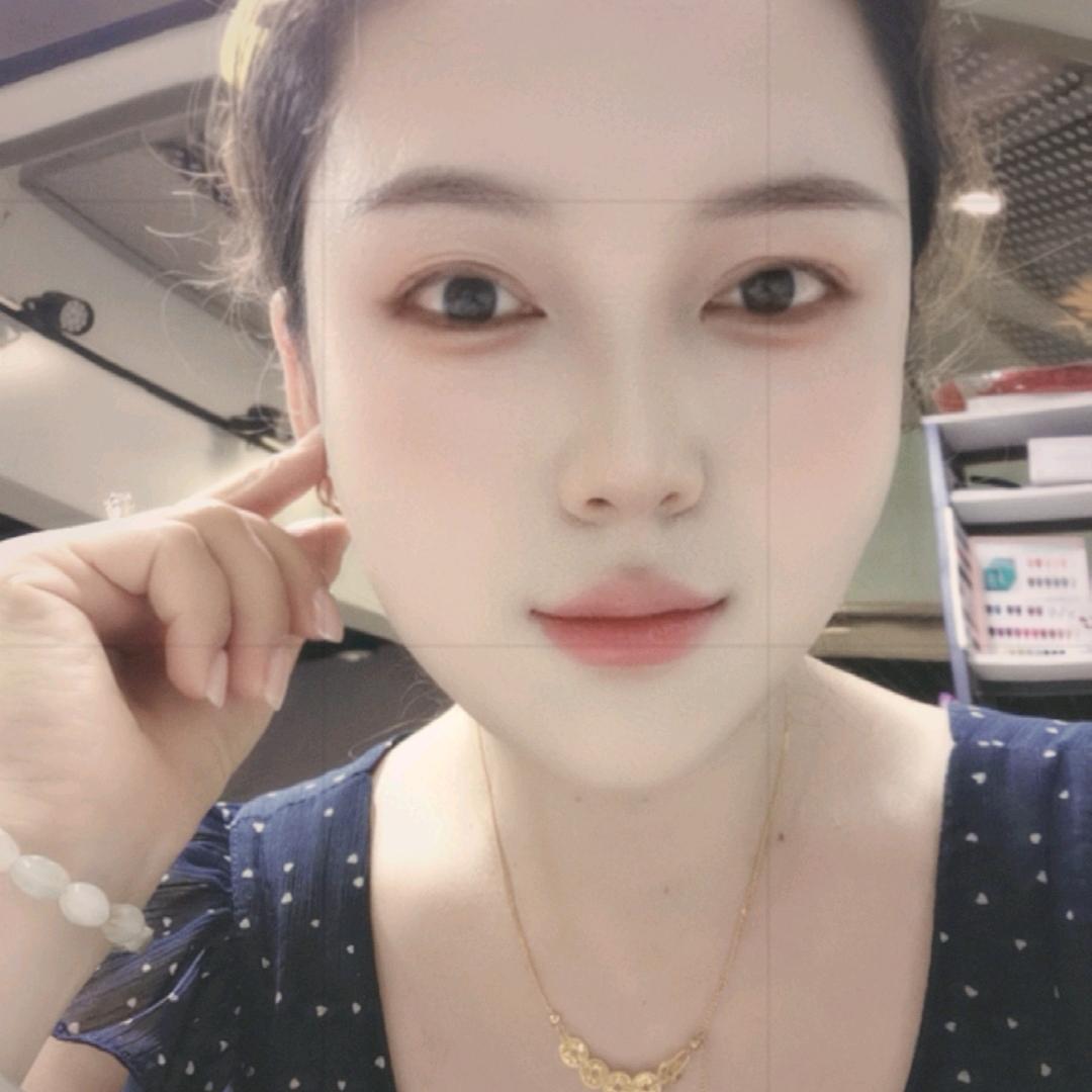 艳艳美甲店