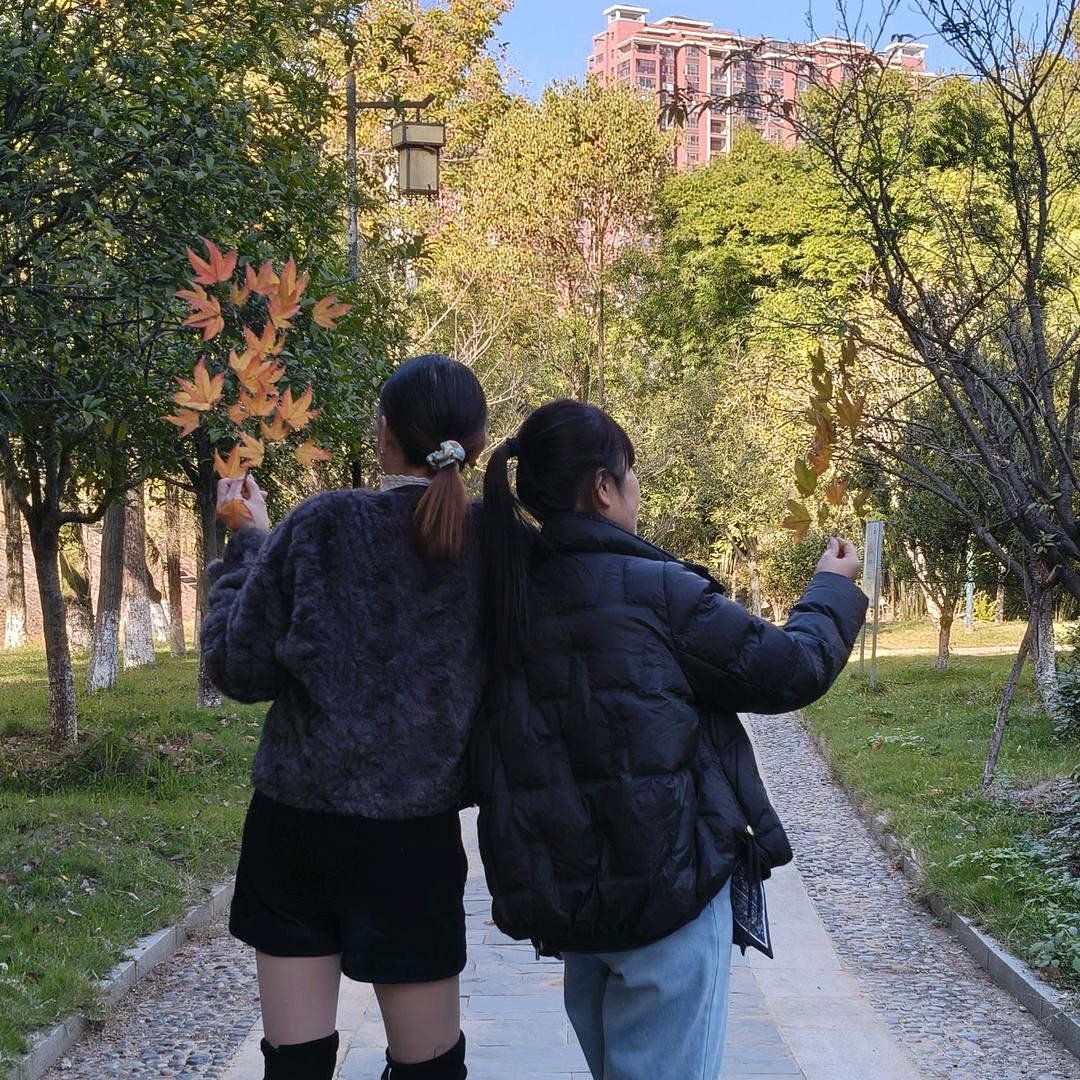 名秀