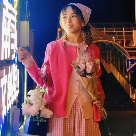 小小的一只