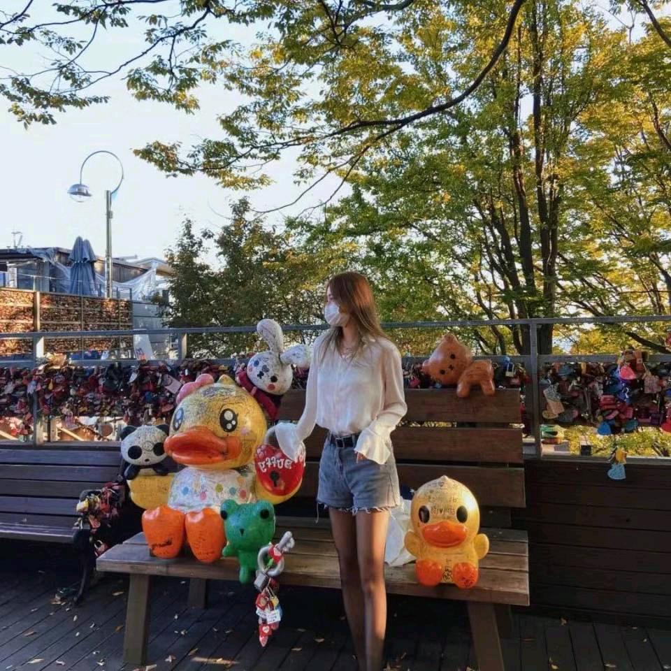 壮鸾蜗-小潘直播号