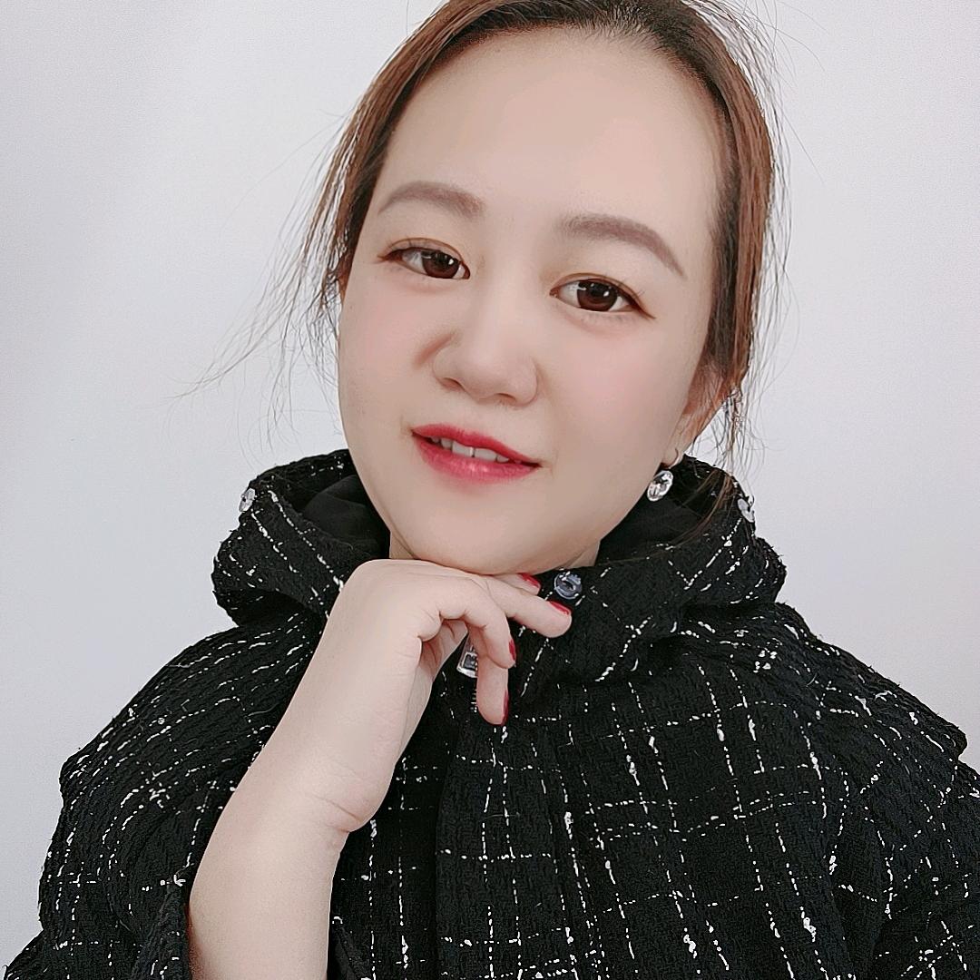 李薇