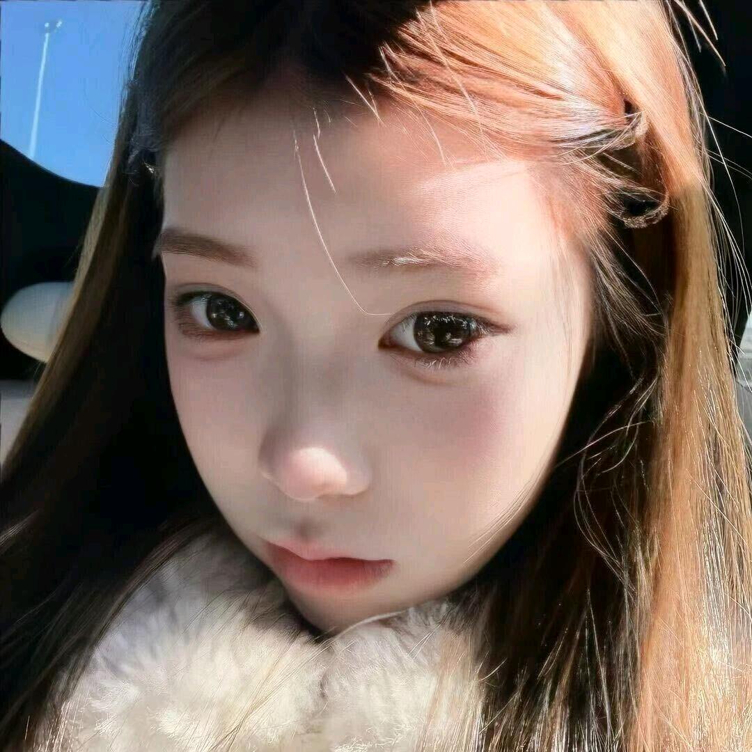 小芸 ᡣ ꔷ･<っ♡