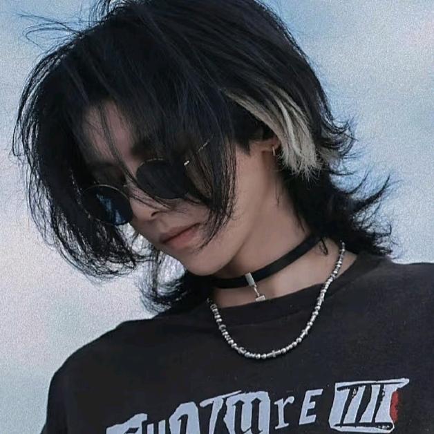 烨凛