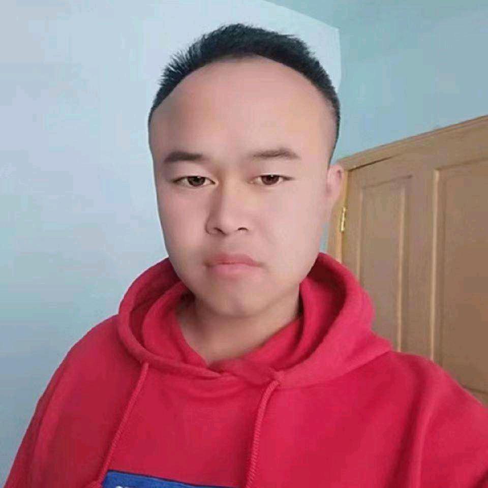 小和专业上料，砸墙，下垃圾，瓷砖美缝。