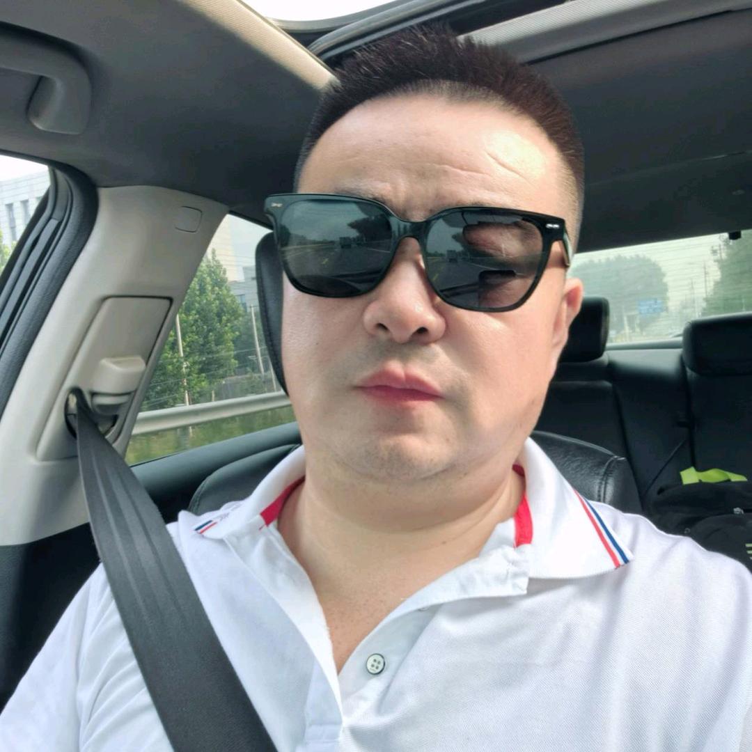 儒雅大叔