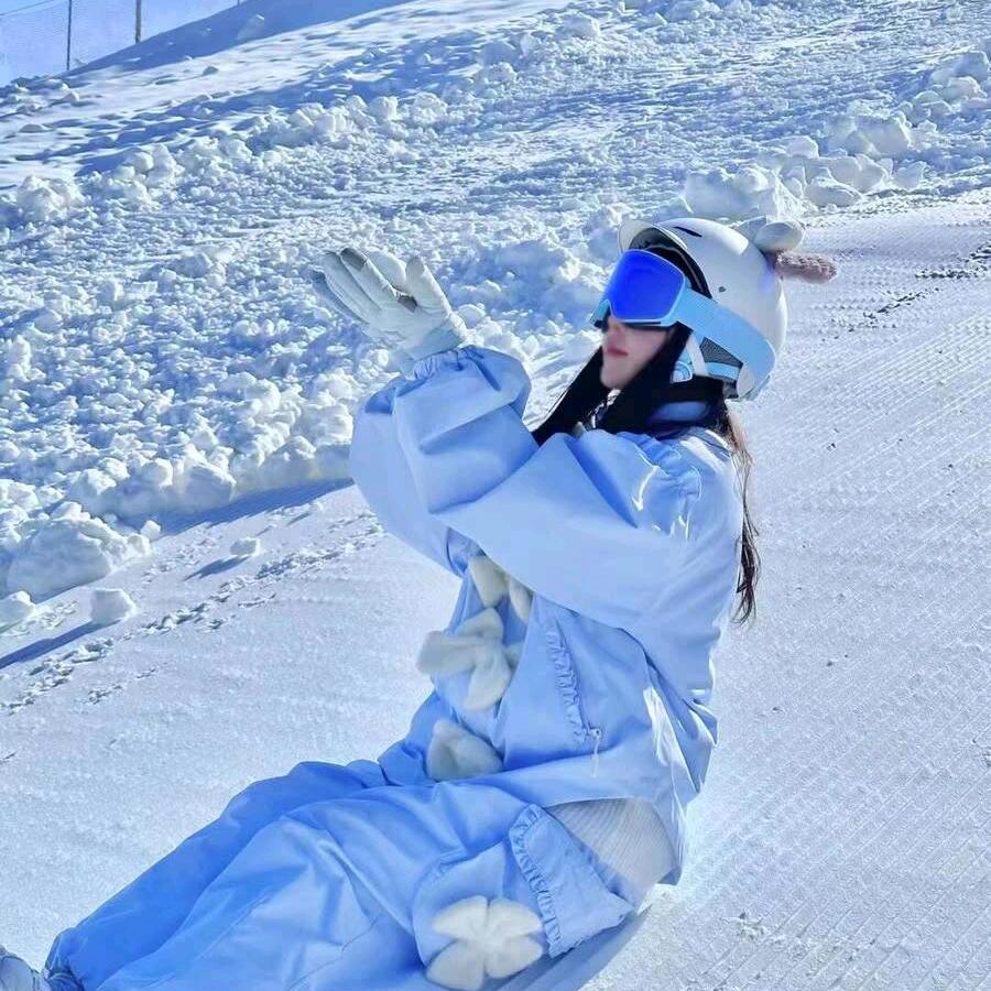 路清赢雪服店官方号