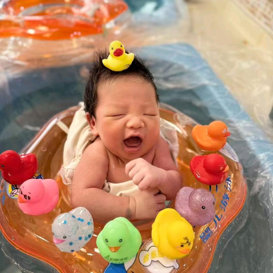 馨雅母婴会所小丹