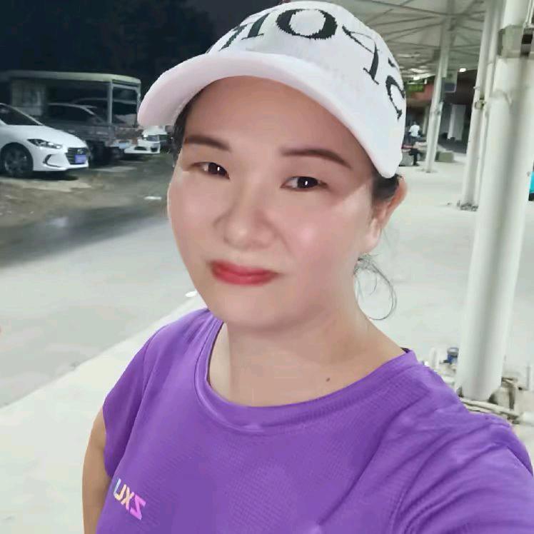 蓉姐爱曳步舞