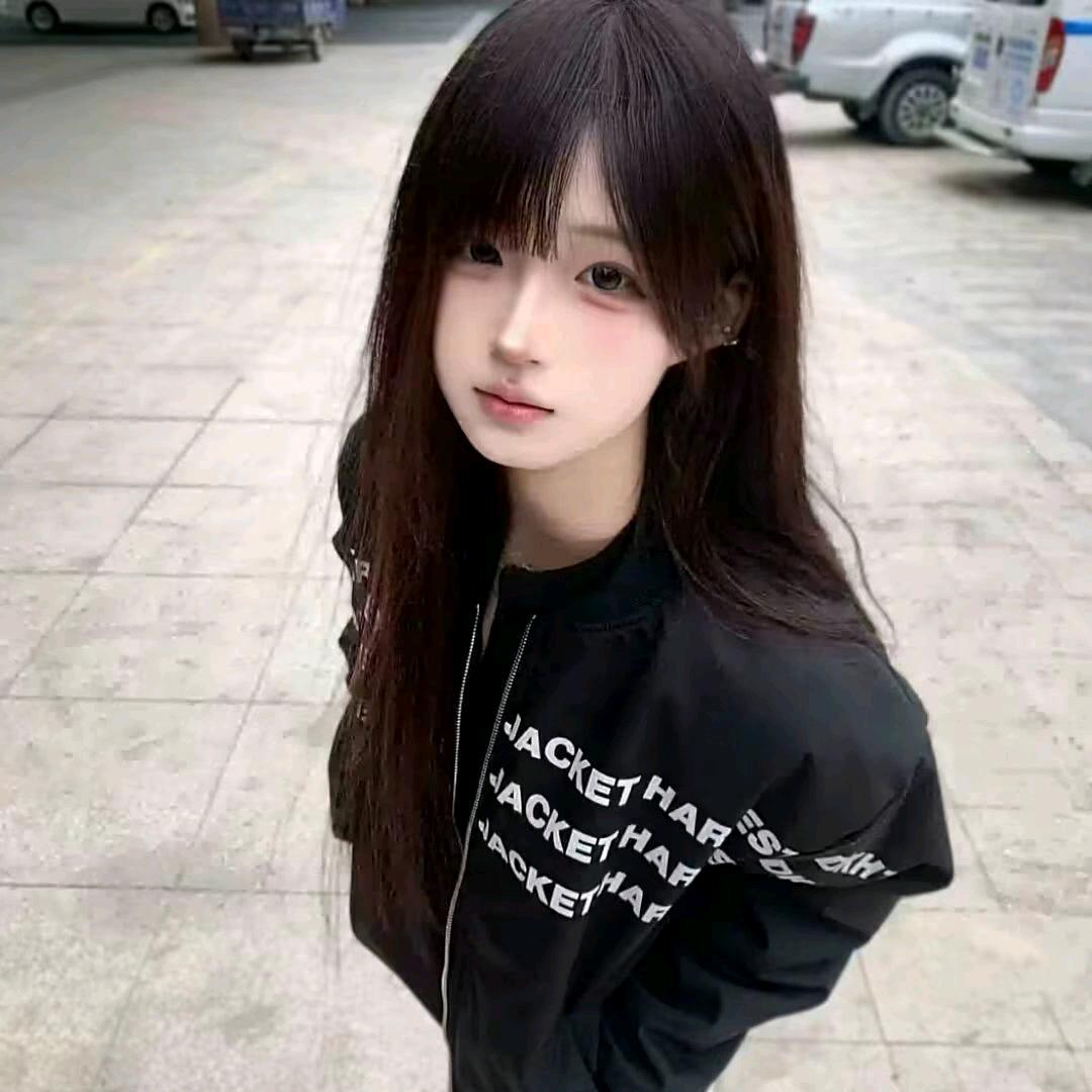 伊凡高级女装
