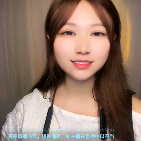 爱是一个梦情是一场空