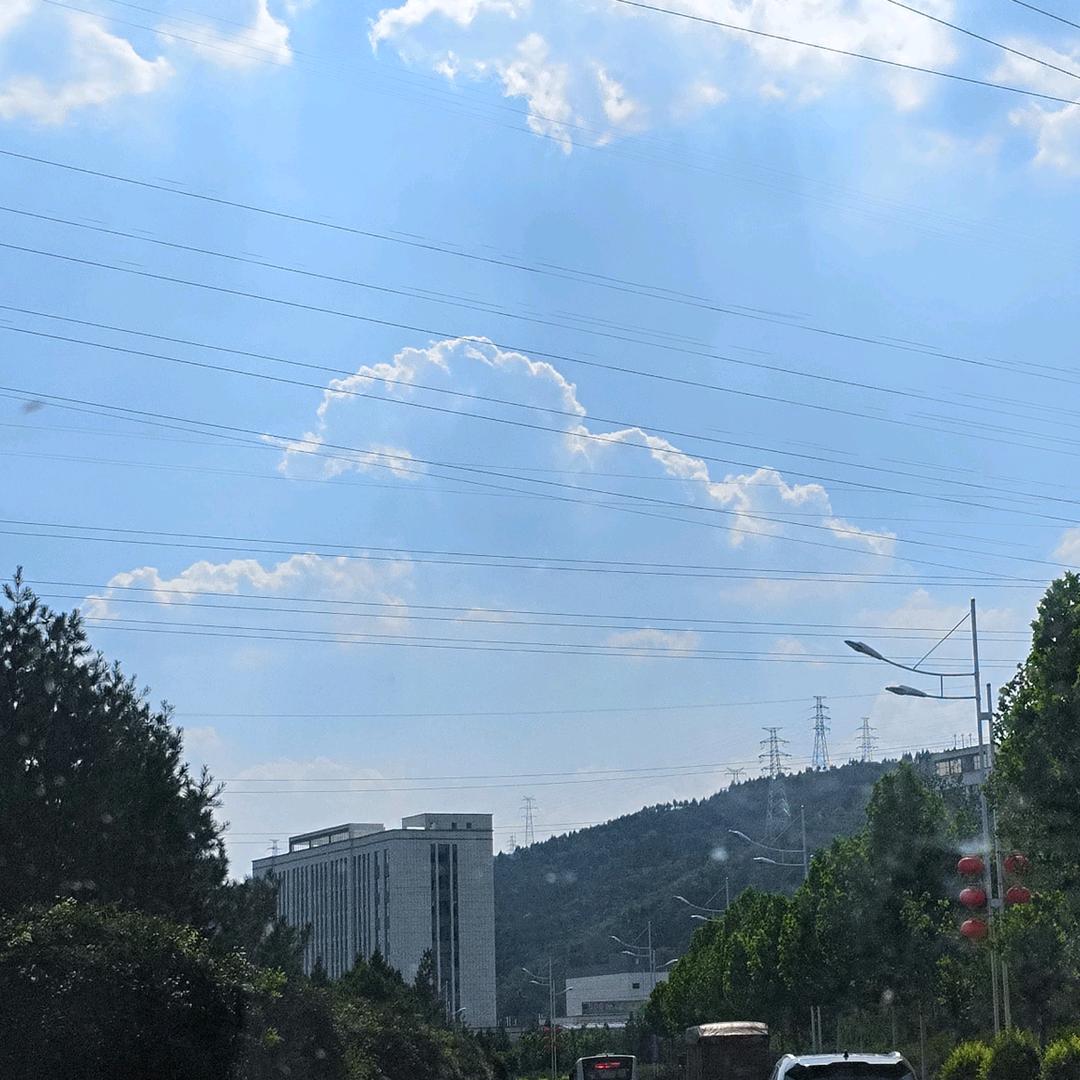 郁～