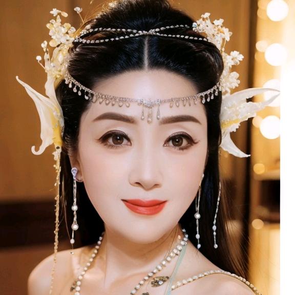 幸运女神L
