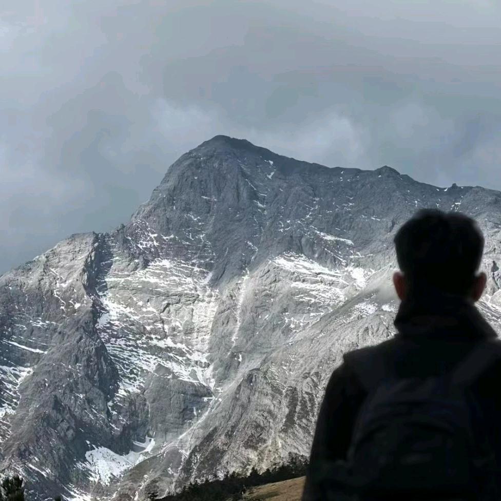 ₍˄·͈༝·͈˄*₎◞ ̑̑