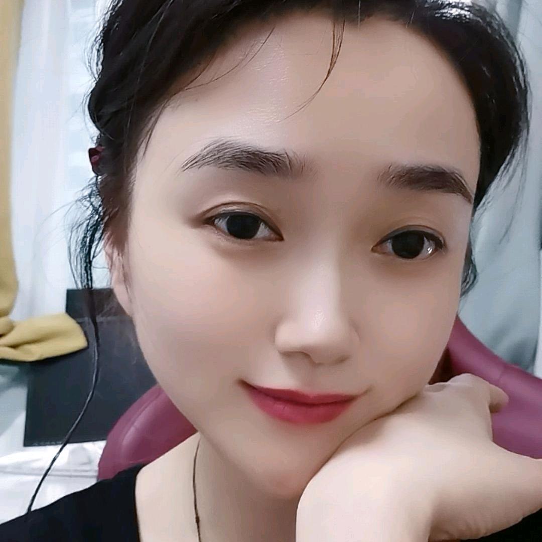 莹儿爱跑调