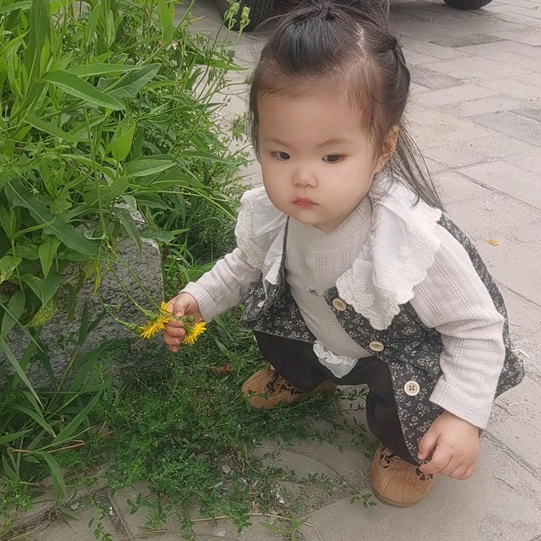 小悠然和姥姥