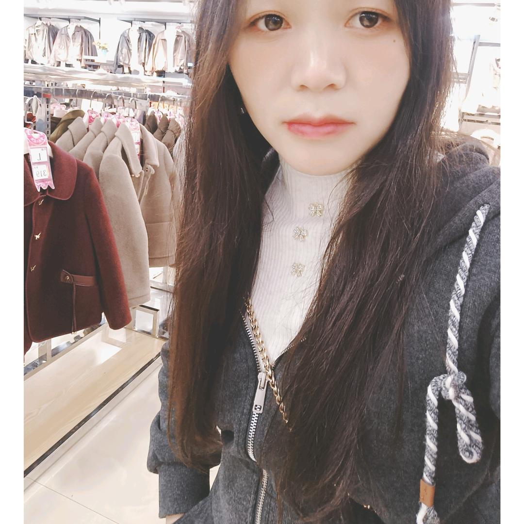 ^O^沉^O^默☞寡言☜🥀吴 🍭