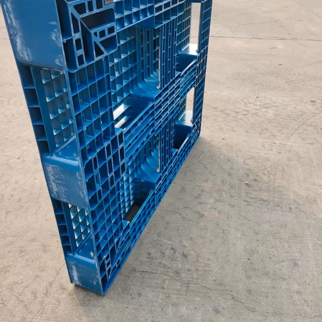。
